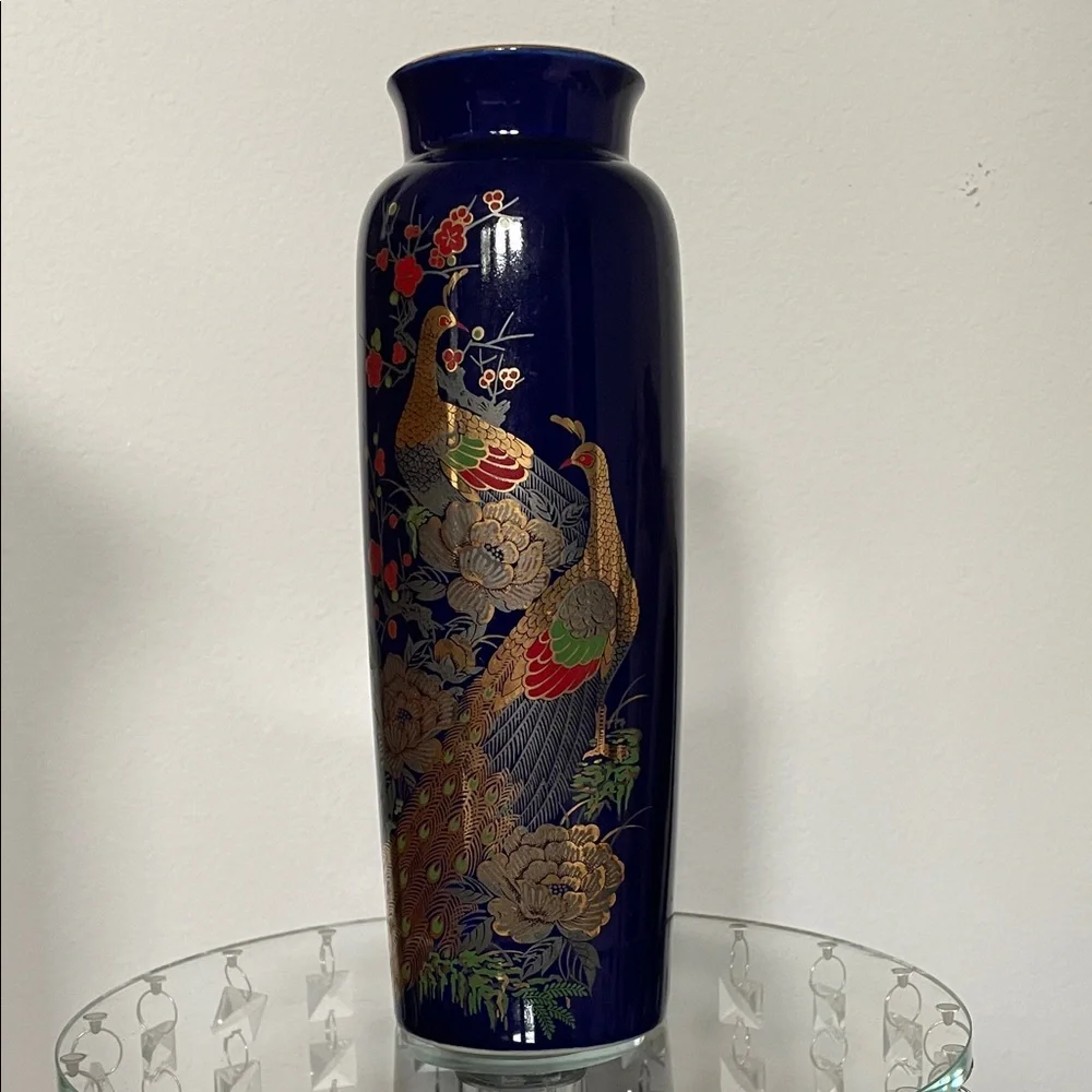 Elegant Blue and Gold Peacock Vase